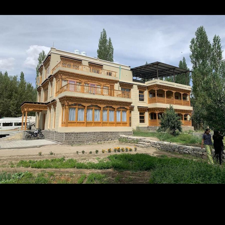 Sindhu Residency Ξενοδοχείο She Εξωτερικό φωτογραφία