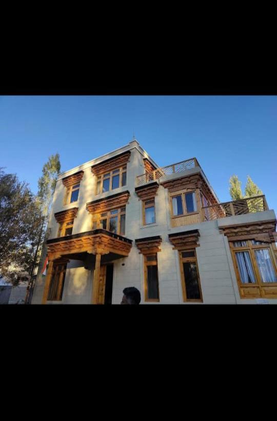 Sindhu Residency Ξενοδοχείο She Εξωτερικό φωτογραφία