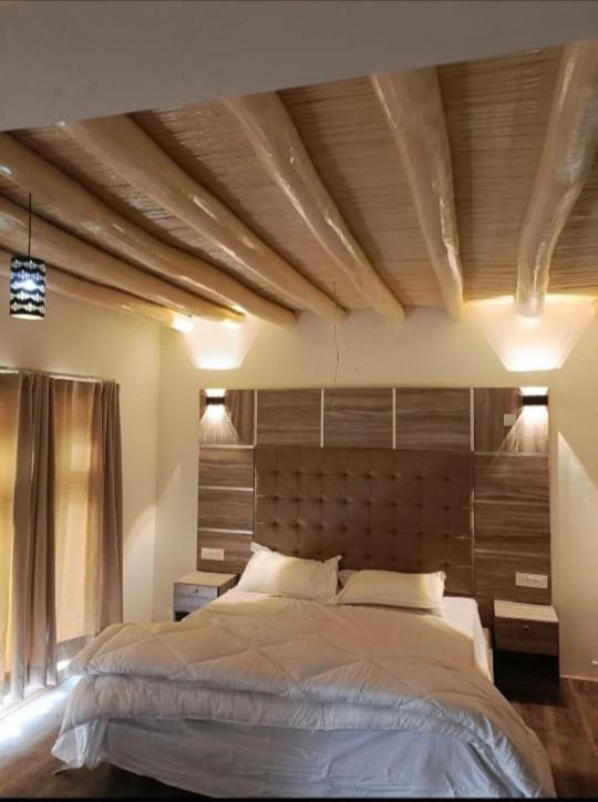 Sindhu Residency Ξενοδοχείο She Εξωτερικό φωτογραφία